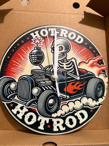 Hot rod metal wall - , clock